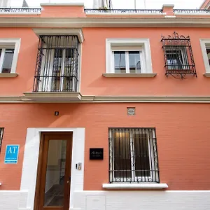 Maestranza Santas Patronas - Penthouse With Jacuzzi And Parking , Sevilla España